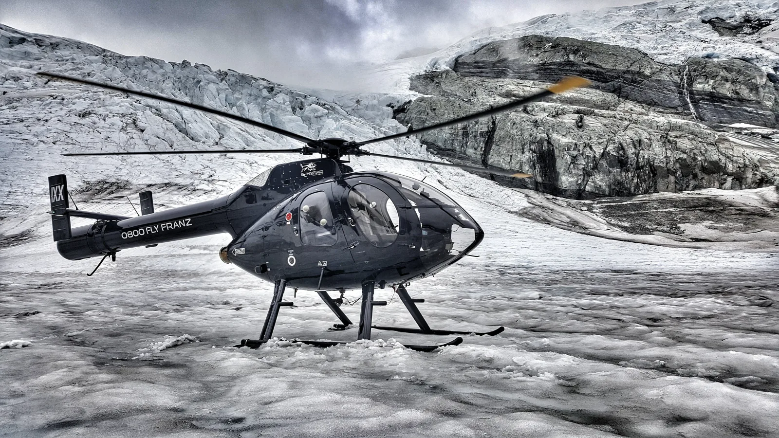 Franz Josef: 4-Glacier Helicopter Ride with 2 Landings